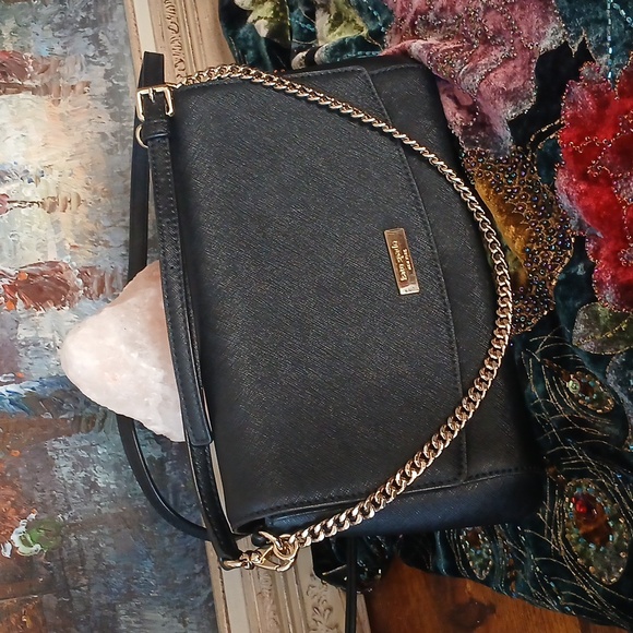 kate spade Handbags - Firm $$ LIKE NEW!! Kate Spade Laurel Way Greer Crossbody Bag in black